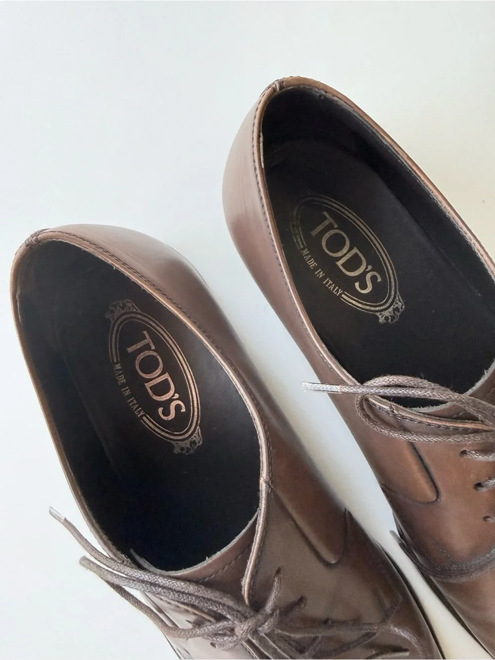 Tod's Smooth Leather Derby Lace-Up Plain Toe Dress Shoes in Brown Men’s Size 7